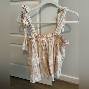 Tank top with ruffles!